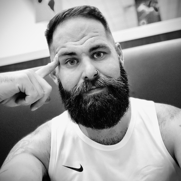 Meet your Posher, Christian - Picture 1 of 1